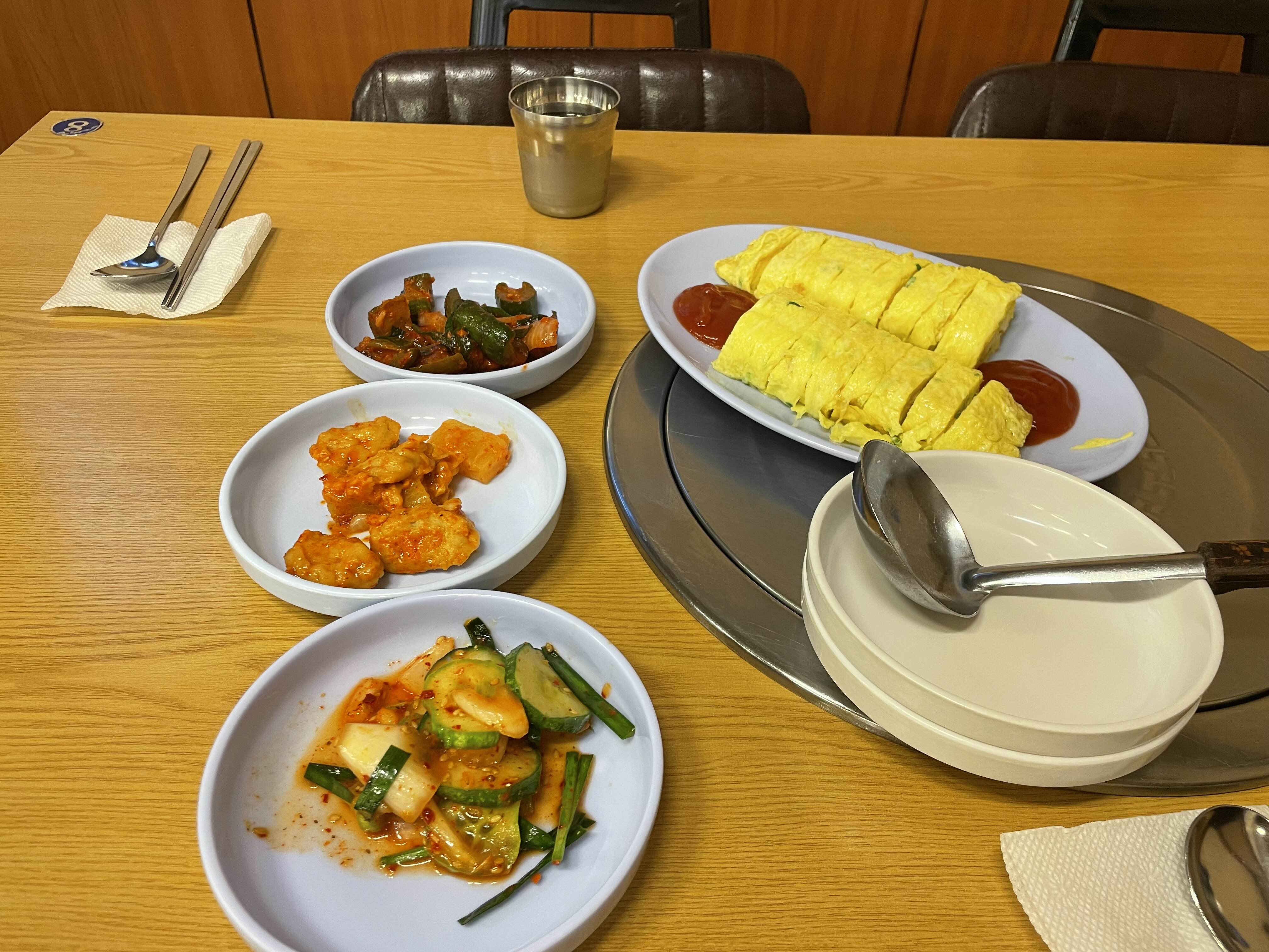 굴다리식당