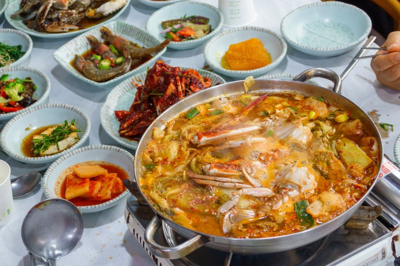 237회 - 태안 안면도 꽃게정식 딴뚝통나무집식당